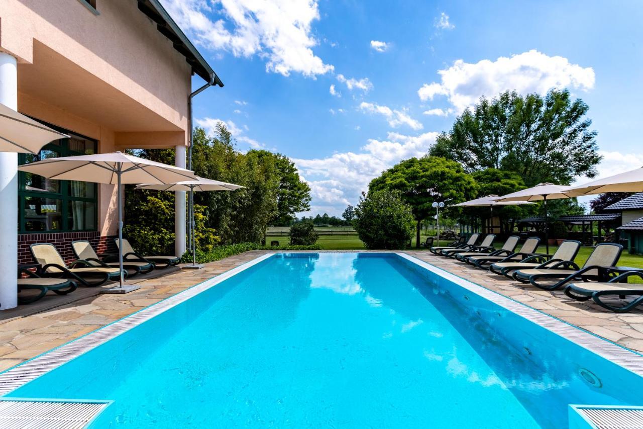 Christinenhof&Spa Wellnesshotel am Rande des Spreewalds Tauer Exterior foto
